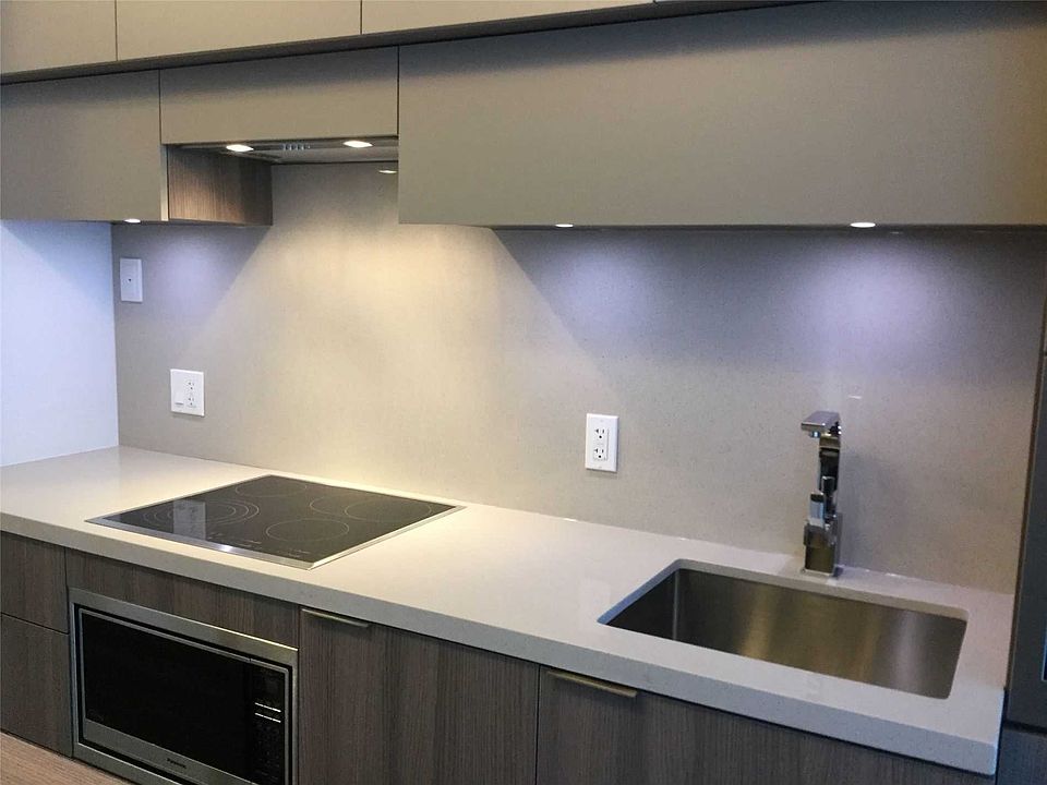 2nd image of 8 Eglinton Ave E #5104