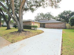 2731 Colony Dr, Sugar Land, TX 77479