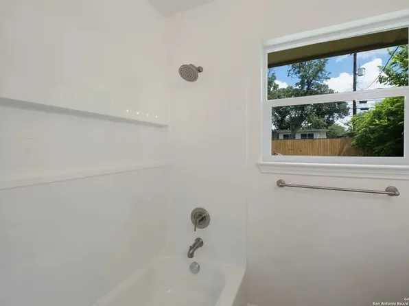(undisclosed Address), San Antonio, TX 78213