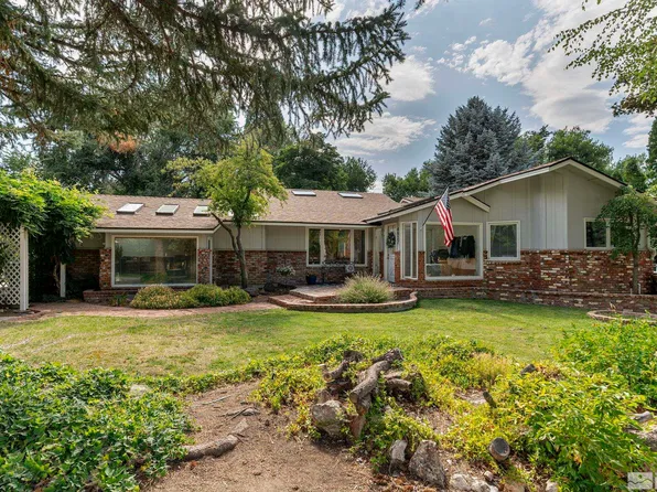 4937 Idlewild Dr, Reno, NV 89519