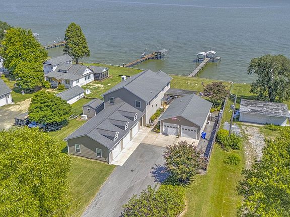 2nd image of 17432 Rock Point Rd