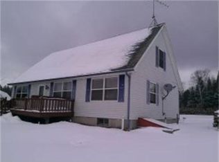 883 Summerhill Rd, Hardwick, VT 05843