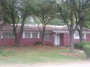 310 W Denison Dr, Robinson, TX 76706
