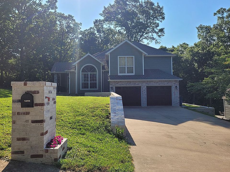 1st image of 7 Centennial Dr