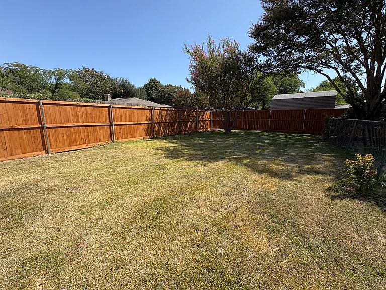 1025 Clover Dale Ln — Photo 25