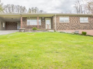 9329 Running Brook Ln, Bristol, VA 24202