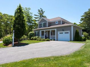 10 Cross Rd, Mashpee, MA 02649