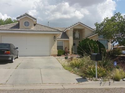6 Chamisa Cv, Los Lunas, NM, 87031