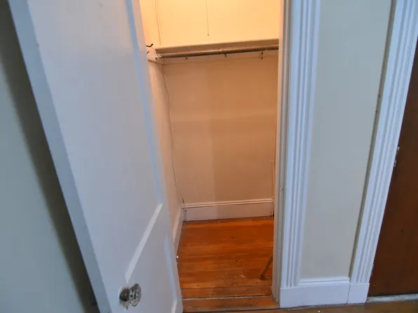 97 Marion St APT 2, Brookline, MA 02446