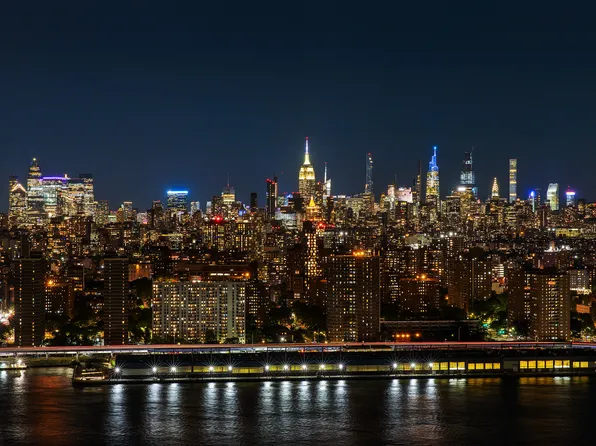 100 Jay Street image 23 of 23