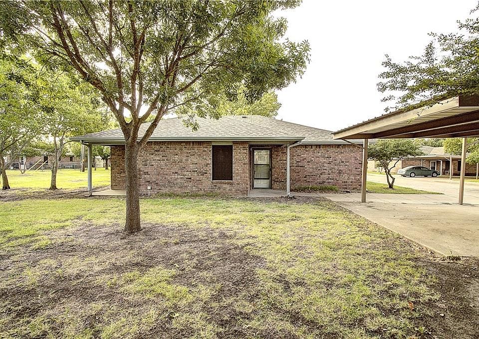 1st image of 4073 Fm 813 APT 9