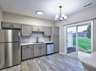 425 Elizabeth Ln, Brownsburg, IN 46112