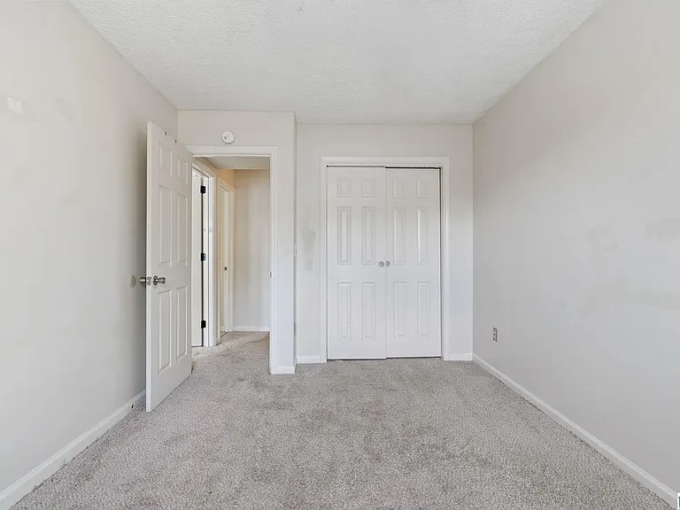 5457 Nottinghill Dr — Photo 9