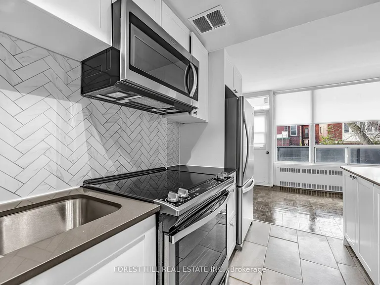 70 Spadina Rd #102 — Photo 18