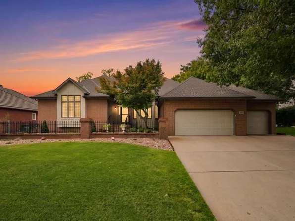 2411 N High Point Cir, Wichita, KS 67205