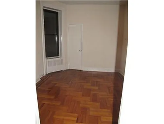 Rented by Douglas Elliman | media 21