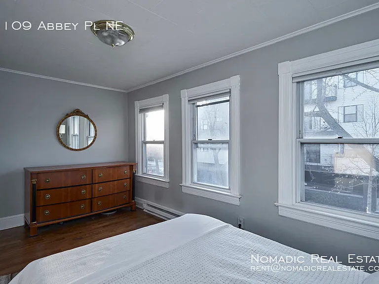 1109 Abbey Pl NE — Photo 13