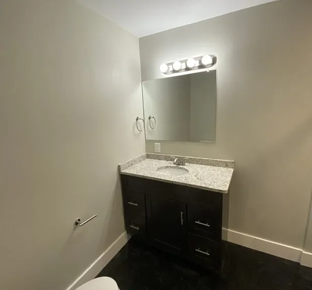 Prince Street Lofts — Photo 43