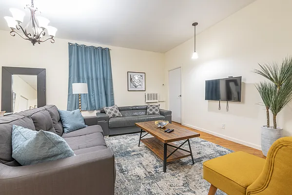 Rented by Furnished Habitat | media 5