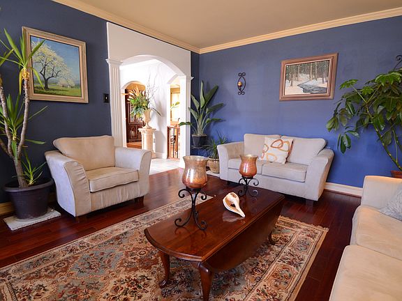 Custom Arches and Woodwork!