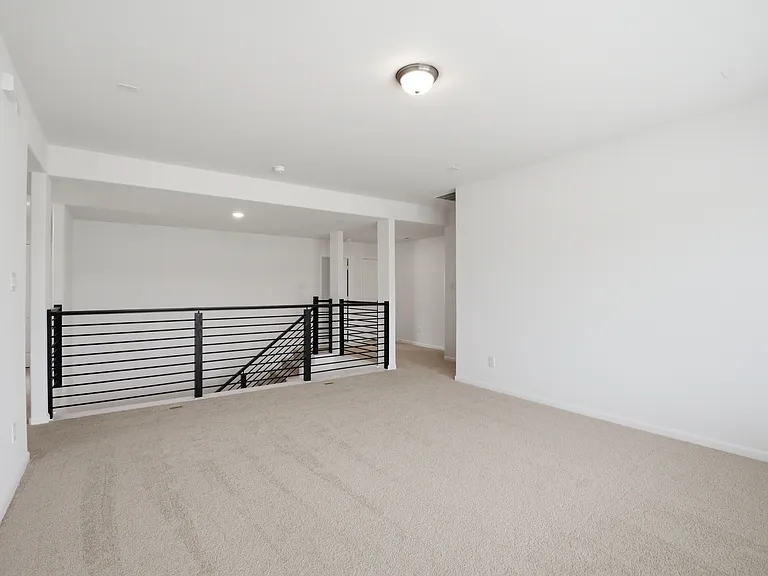 5108 Noland Dr — Photo 40