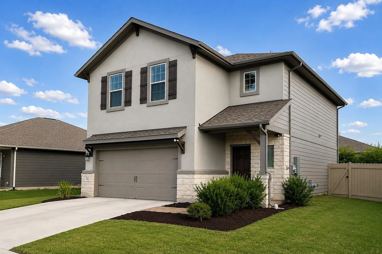 3 bed, 2.5 bath, 1946 sqft, $1,995 — Photo 1