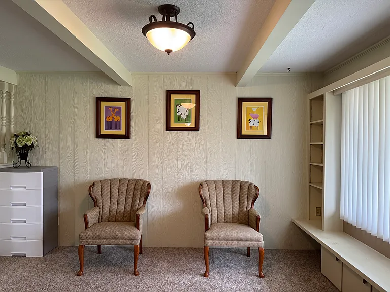 Living room 2