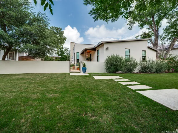 215 Circle Street, San Antonio, TX 78209