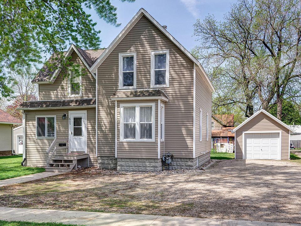 1st image of 603 N 9th St