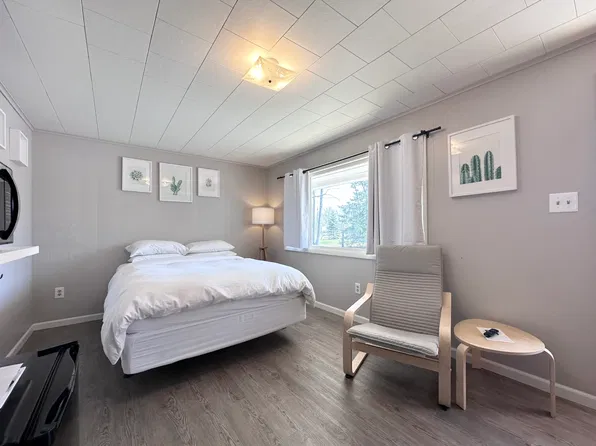 4646 S Straits Hwy, Indian River, MI