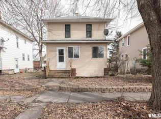 1635 37th St, Rock Island, IL