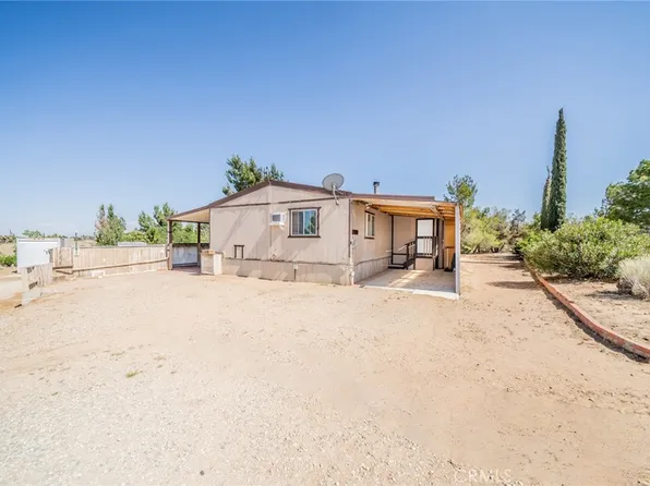 9847 Sonora Rd, Phelan, CA 92371