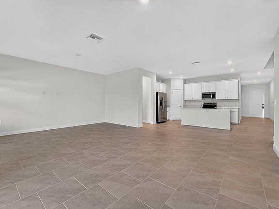06 13290 Grassmere Ct Living room 4487