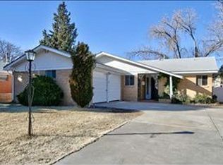 1415 Mesilla St NE, Albuquerque, NM 87110