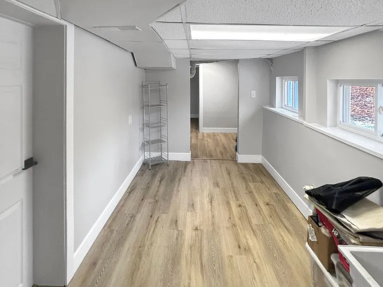 62 Noblestown Rd — Photo 32