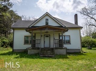 1056 Sandy Creek Rd, Fayetteville, GA 30214