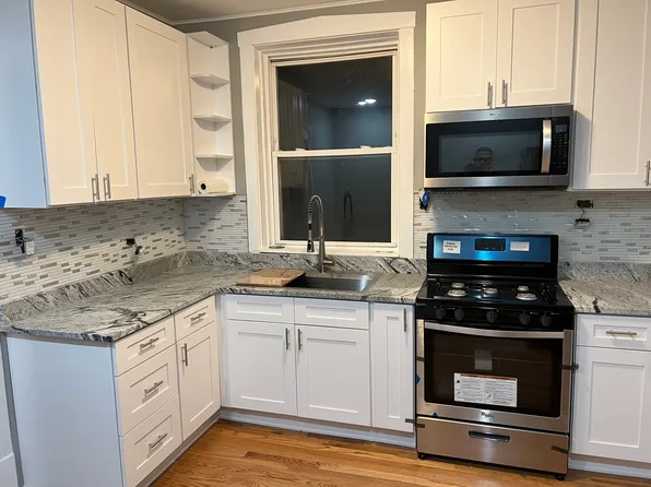 6134 N Campbell Ave #3, Chicago, IL 60659