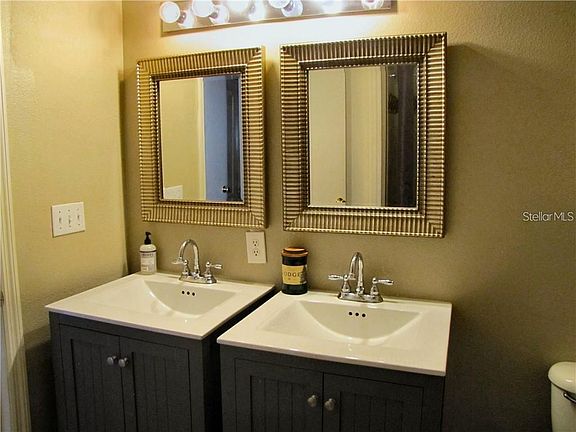 5th image of 2458 Lake Woodberry Cir