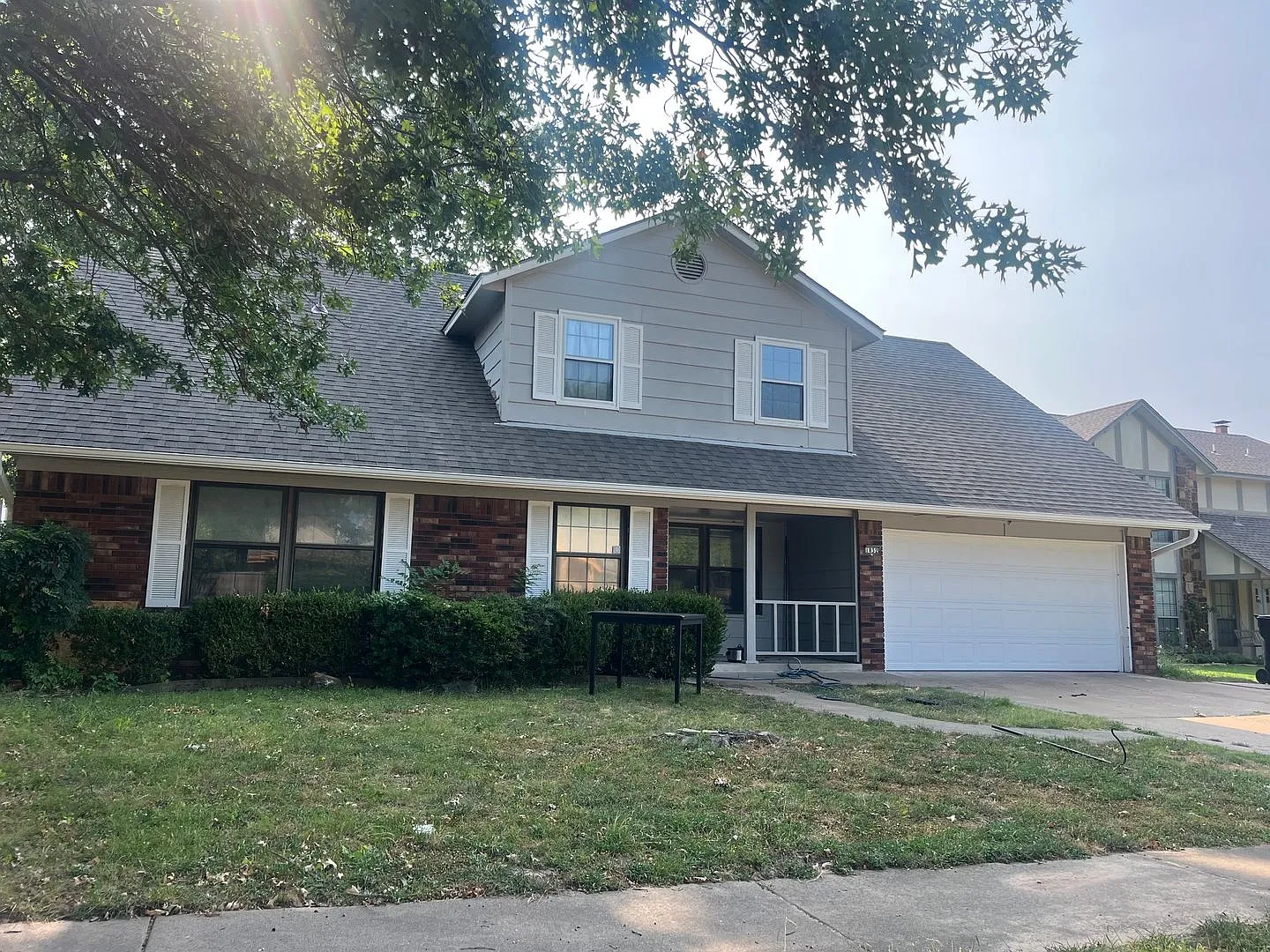Union Schools-Peters Elementary, 4 bedroom, 2 bath, 2 car garage. — Photo 1