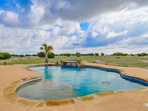 3rd image of 2799 Ridge Ln