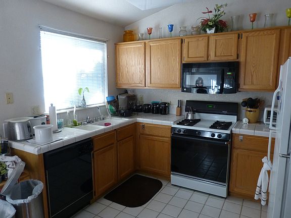 4th image of 2368 Old Del Monte St
