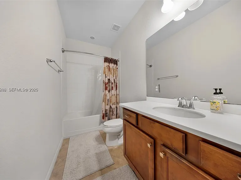 932 Banyan Dr — Photo 19