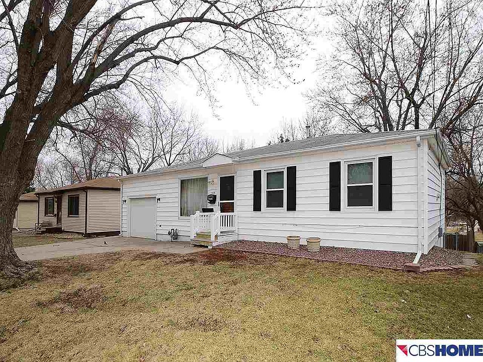1st image of 7439 James Ave