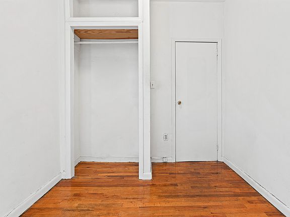 4th image of 268 W 12th St #3C