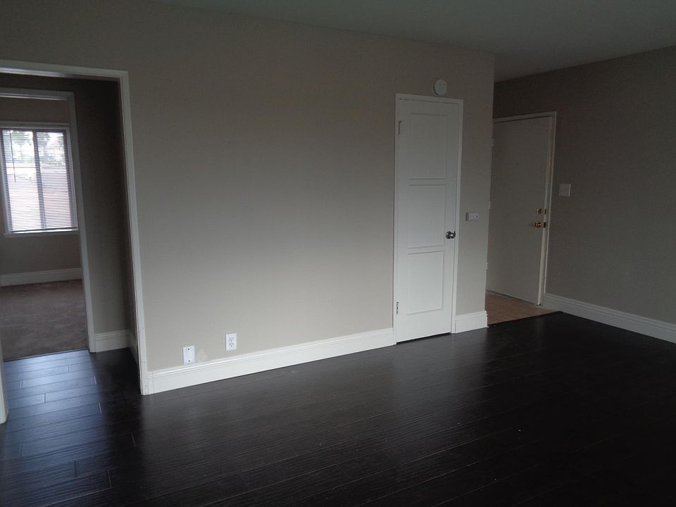 1st image of 221 1/2 Argonne Ave