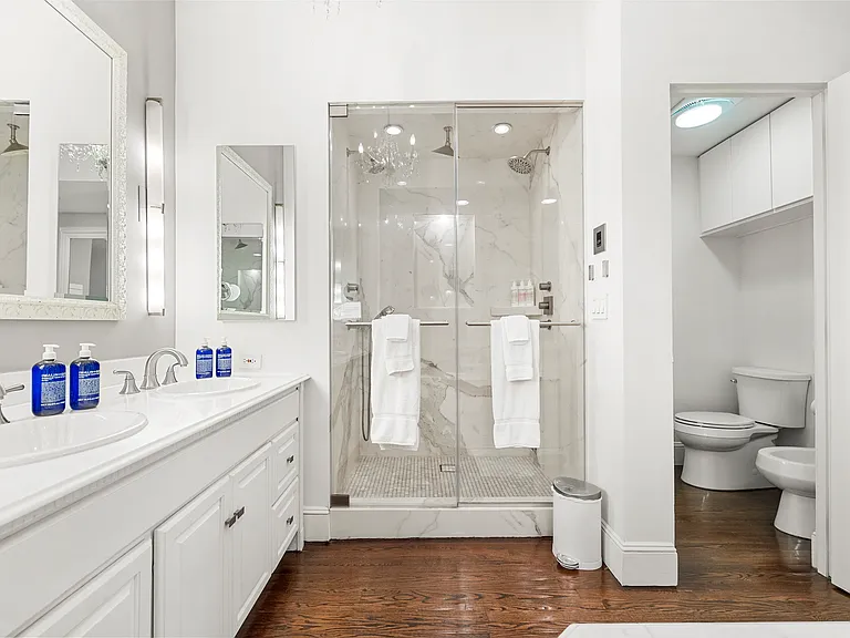 349 E 19th St #2 — Photo 38