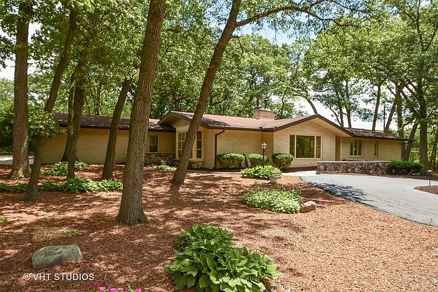 1st image of 2600 Country Club Dr