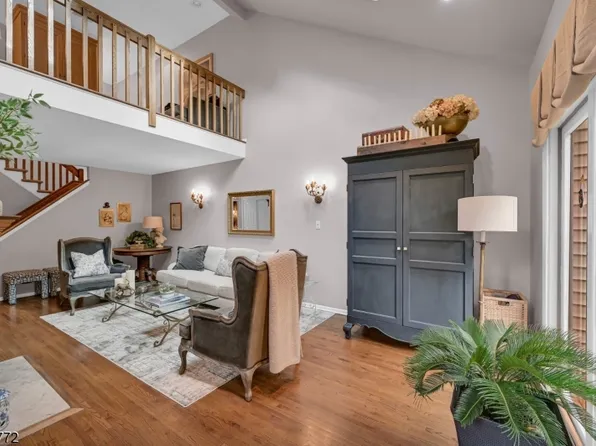 52 Fowler Dr, West Orange Twp., NJ 07052