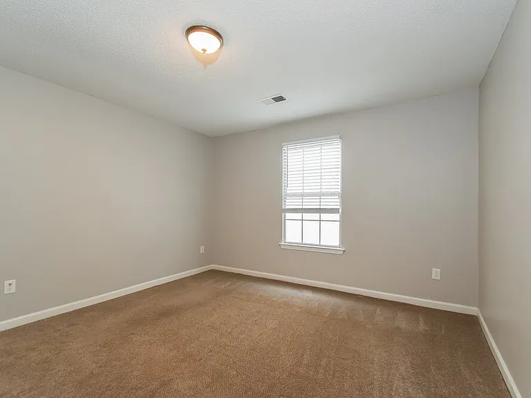 7189 Atterbury Cir W — Photo 14