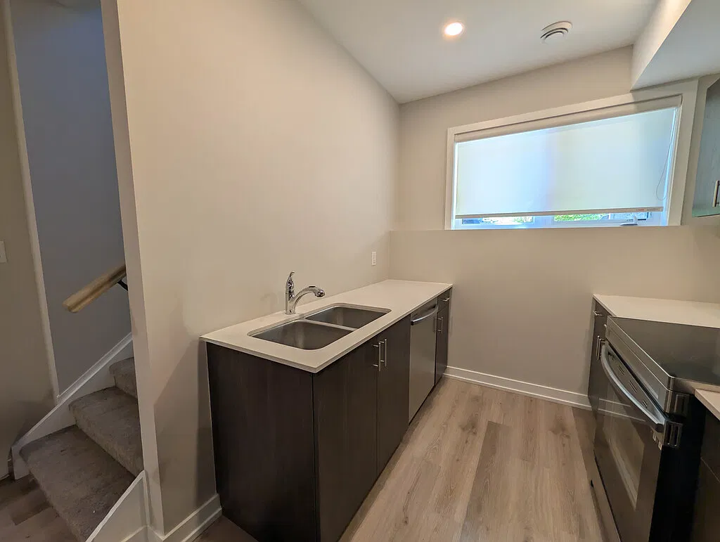 781 Clare Ave - 214 — Photo 4